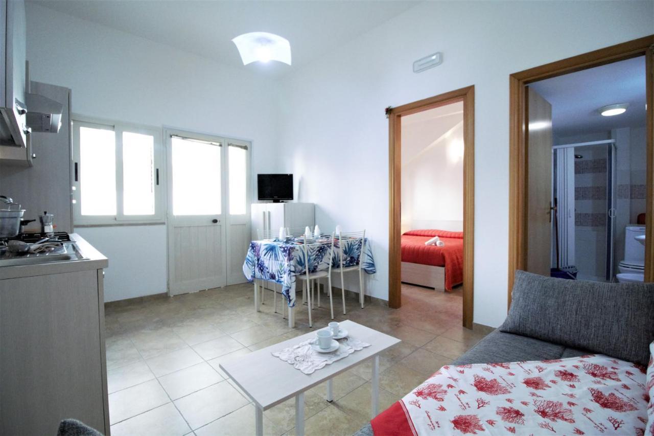 Holidaycasa Sebastiano - Grazioso Bilocale A 150 Mt Dal Mare Sperlonga Ngoại thất bức ảnh
