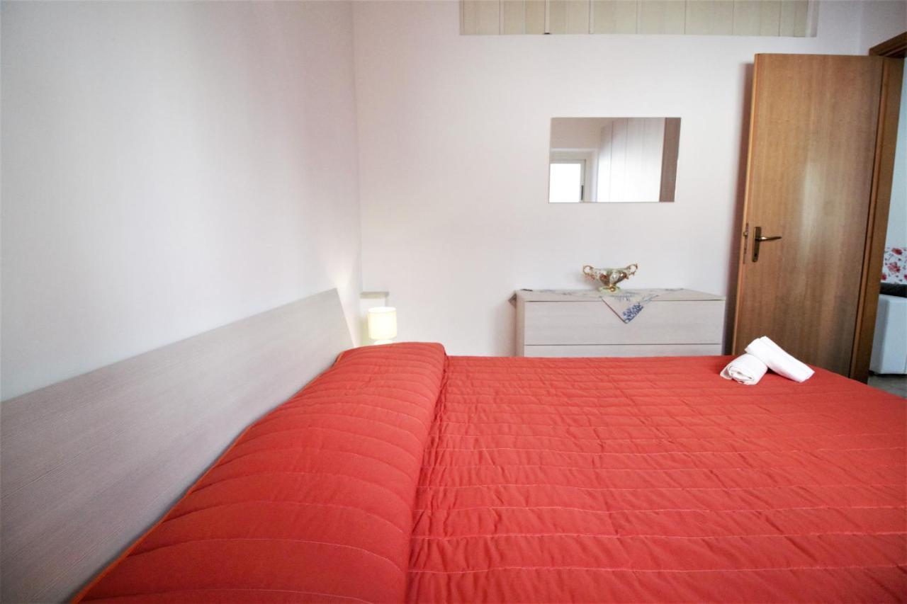 Holidaycasa Sebastiano - Grazioso Bilocale A 150 Mt Dal Mare Sperlonga Ngoại thất bức ảnh