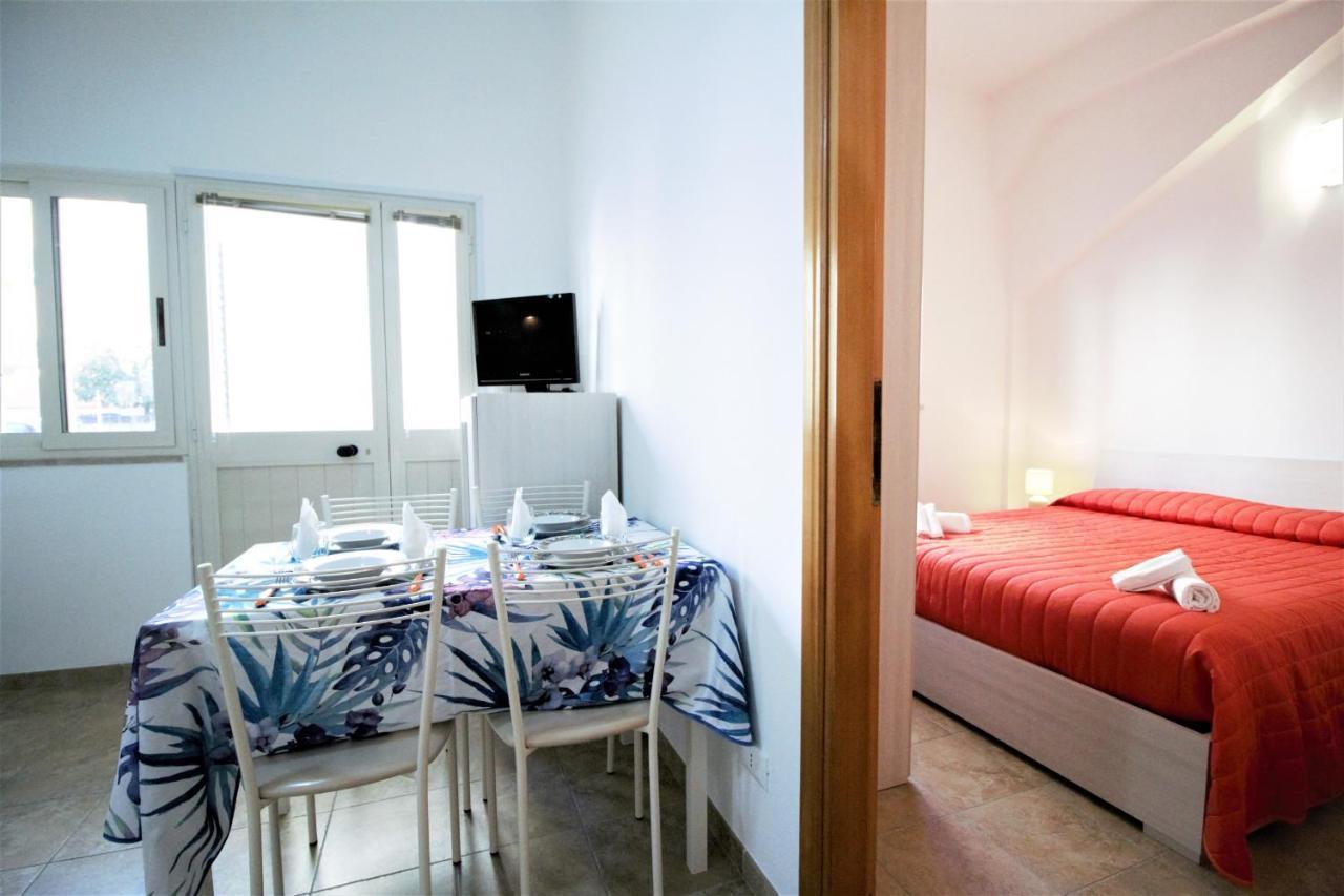 Holidaycasa Sebastiano - Grazioso Bilocale A 150 Mt Dal Mare Sperlonga Ngoại thất bức ảnh